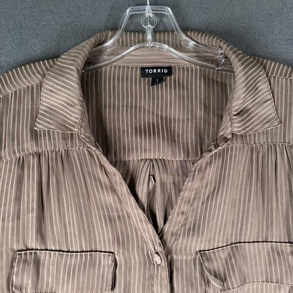Torrid 1 US 1X 14/16 Taupe Striped V-Neck Roll Tab Sleeve‎ Madison Blouse Button - Picture 2 of 10